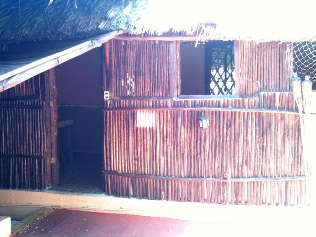 Mayan Hostel Cancún Esterno foto