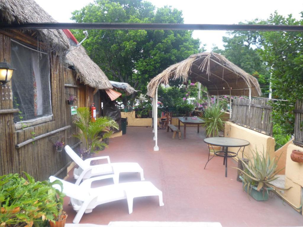 Mayan Hostel Cancún Esterno foto