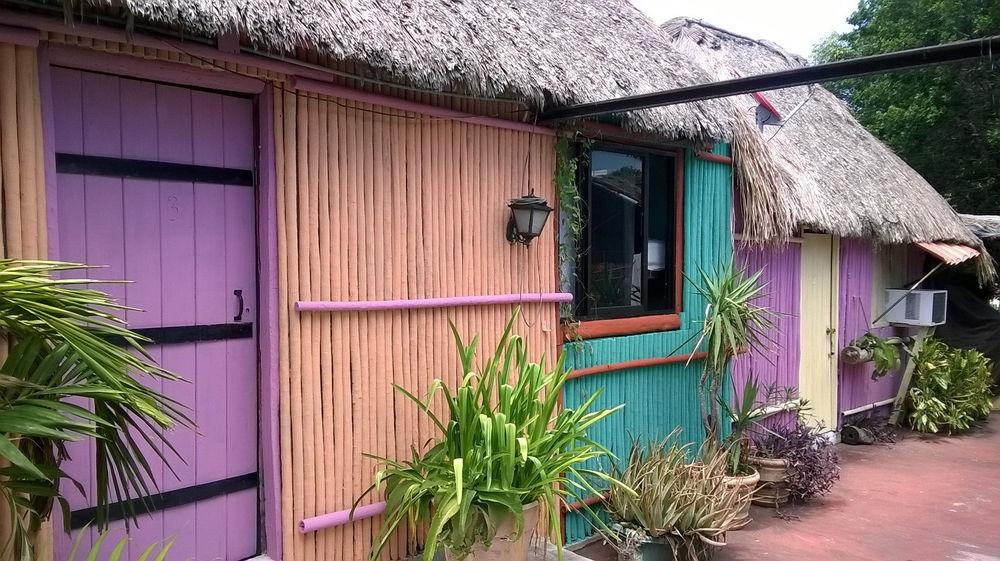 Mayan Hostel Cancún Esterno foto
