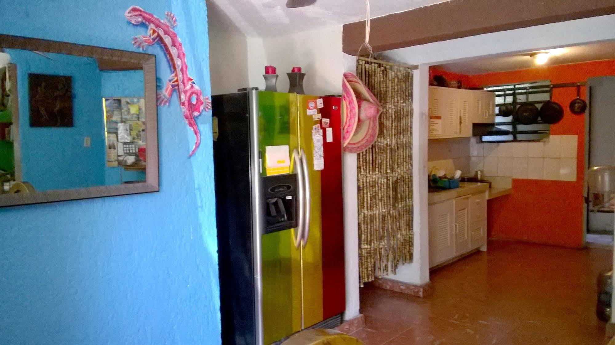 Mayan Hostel Cancún Esterno foto