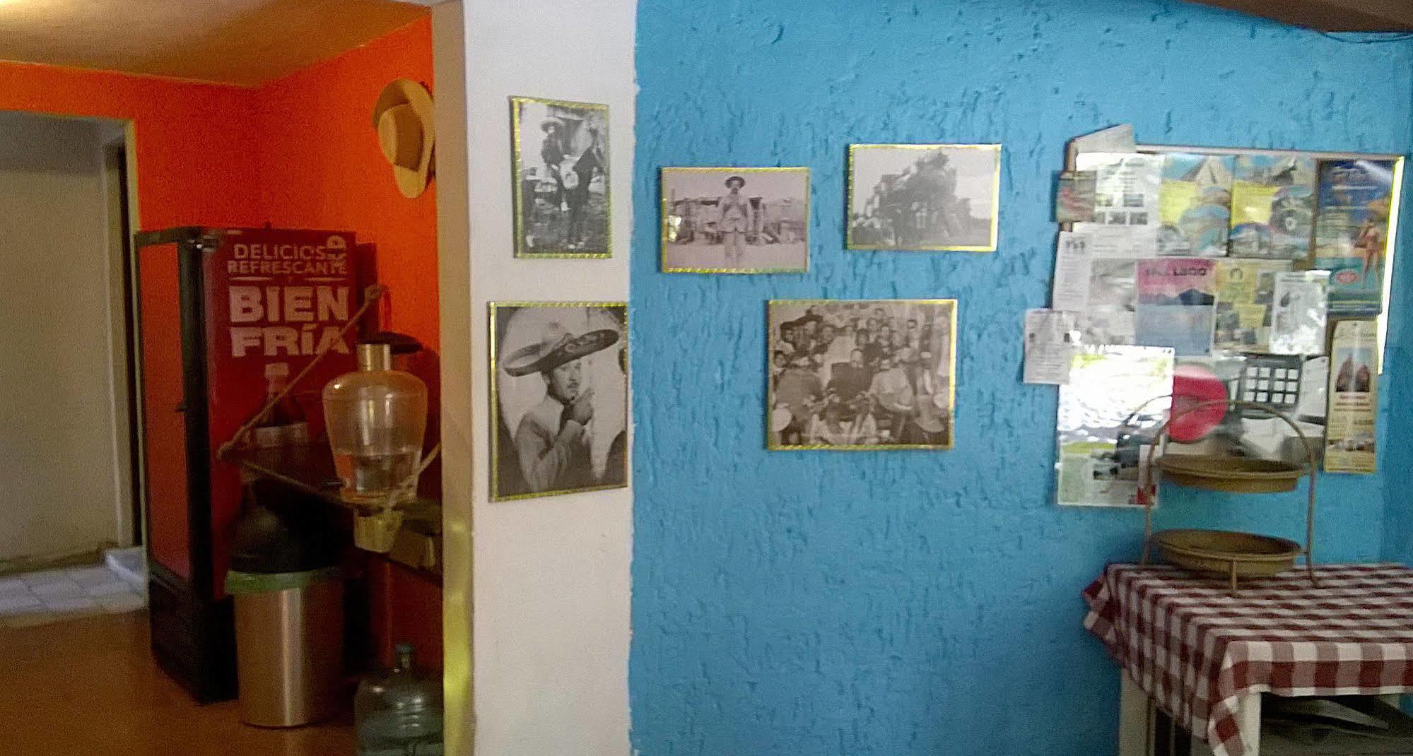 Mayan Hostel Cancún Esterno foto